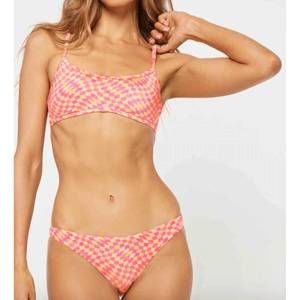 NEW L*SPACE camacho bottom classic in heat wave